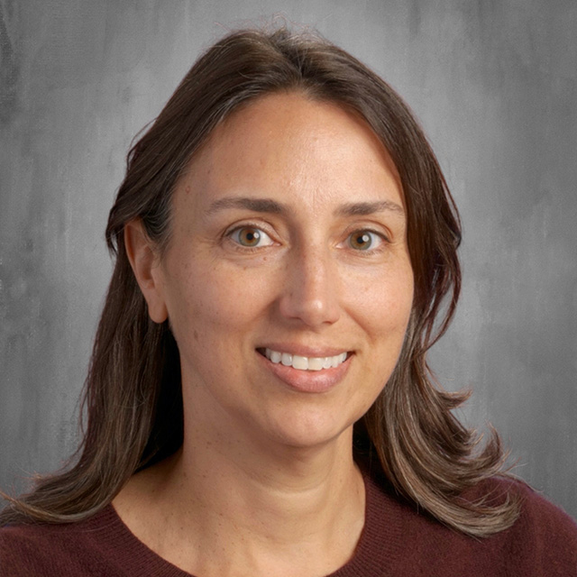 portrait of Wendi Shramek